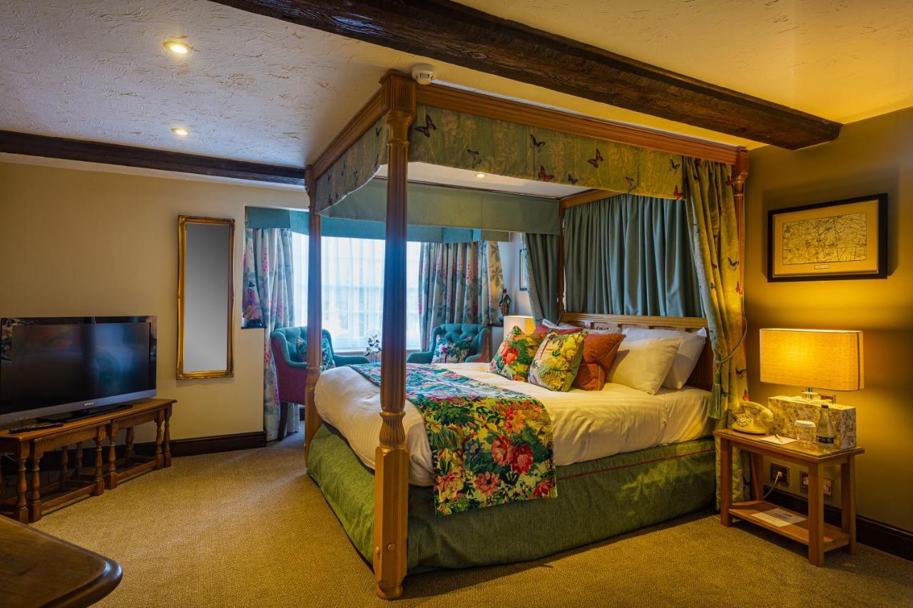 The Bell Inn, Stilton, Cambridgeshire بيتربرو المظهر الخارجي الصورة