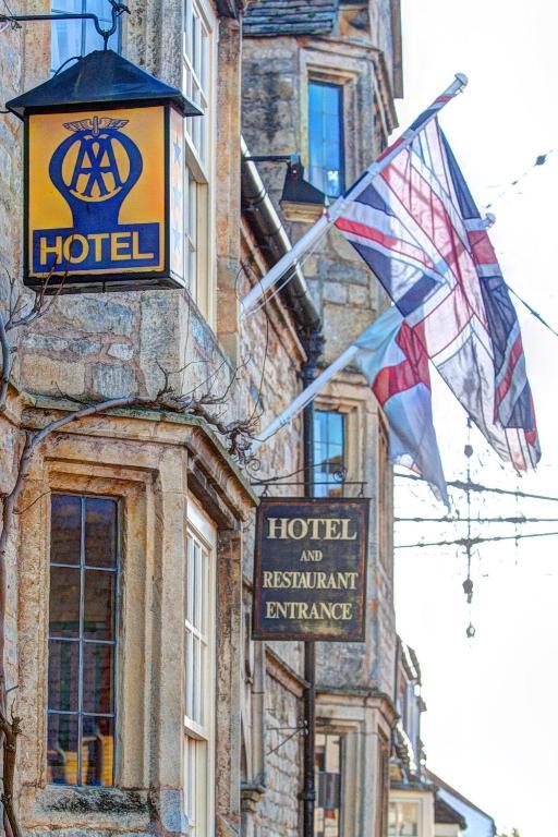 The Bell Inn, Stilton, Cambridgeshire بيتربرو المظهر الخارجي الصورة